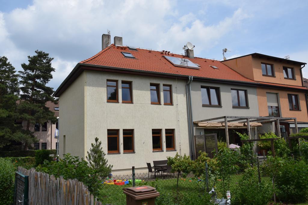 Classical House In Prague 6 Eksteriør billede